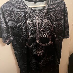 Men's Black Skull Graphic T-Shirt
